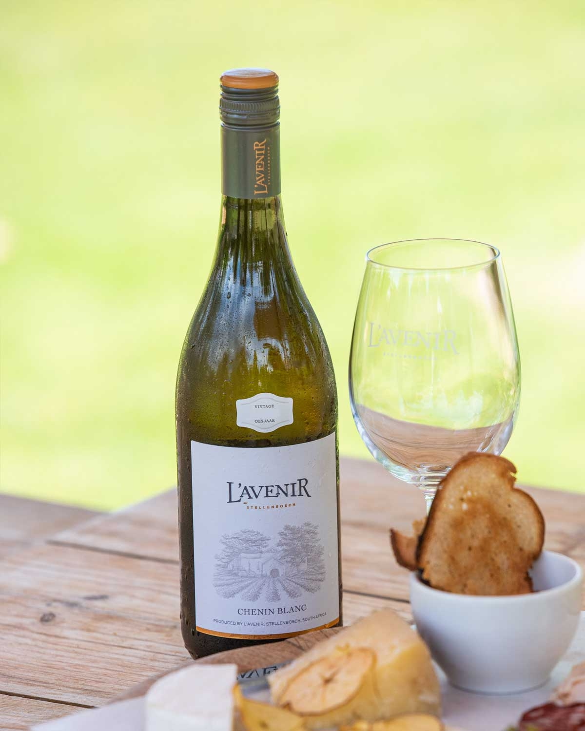L'AVENIR – Boutique Pinotage & Chenin Estate | CAPREO